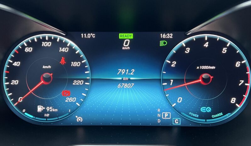 MERCEDES-BENZ C 200 EQ Boost 9G-TRONIC Coupe 67.000Km!!! Vezetett szervízkönyv!!! Amg Pakett!!! full