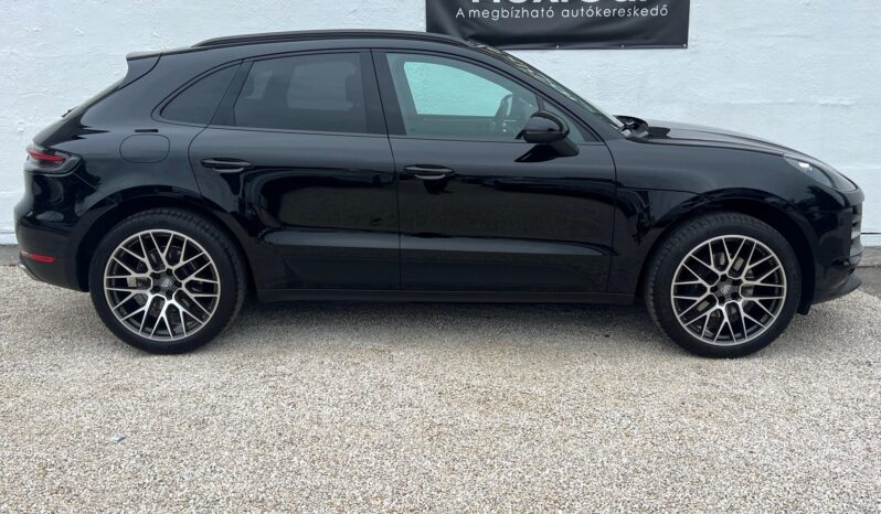 PORSCHE MACAN PDK full