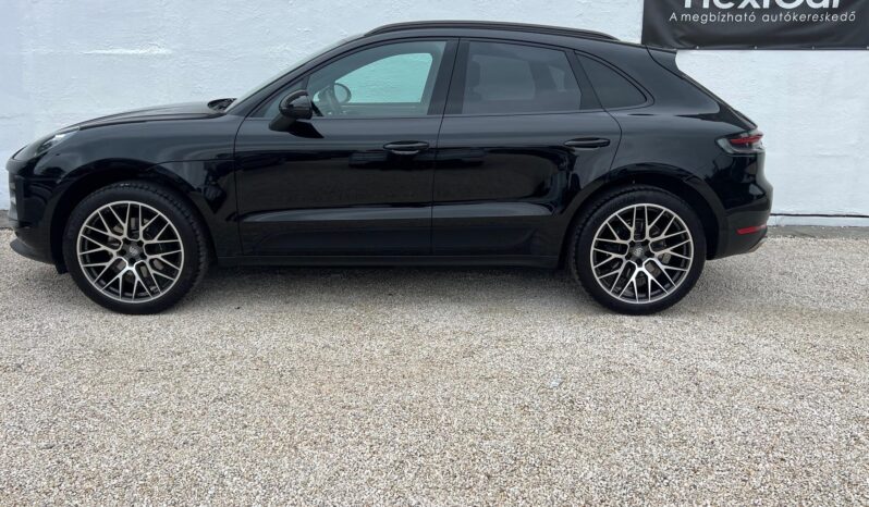 PORSCHE MACAN PDK full