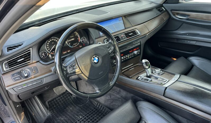 BMW 730d (Automata) Rendszeresen karbantartott full