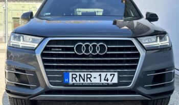 AUDI Q7 50 TDI S line quattro Tiptronic ic [7 személy] Magyarországi!!! Vezetett szervízkönyv!!! full