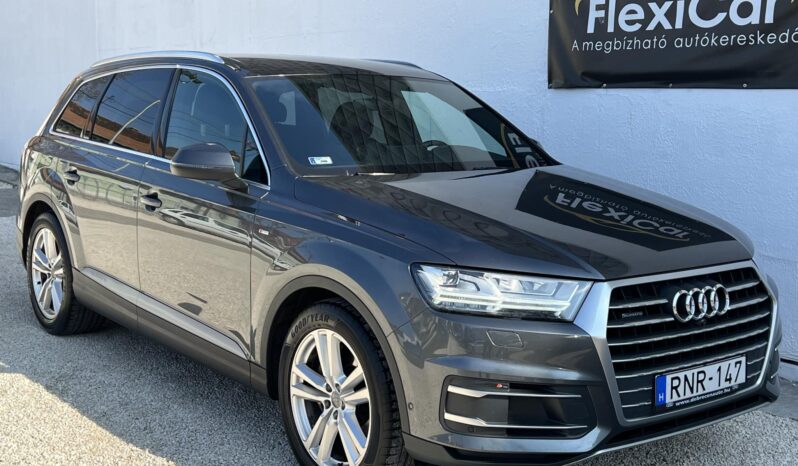 AUDI Q7 50 TDI S line quattro Tiptronic ic [7 személy] Magyarországi!!! Vezetett szervízkönyv!!! full