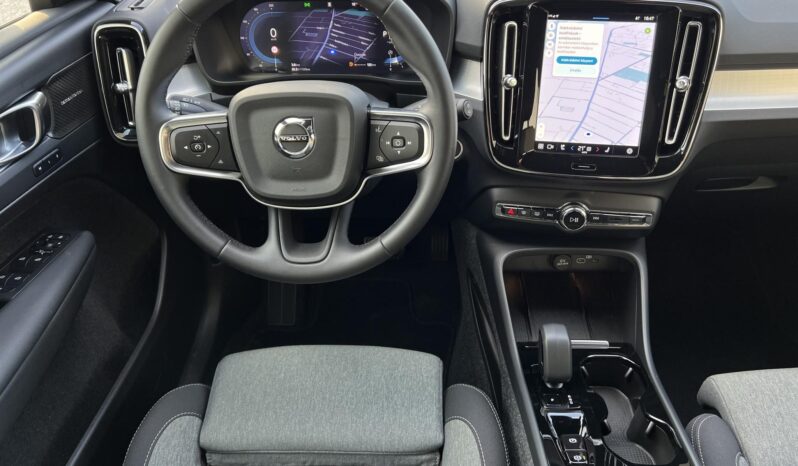 VOLVO XC40 2.0 [B3] MHEV Plus Dark Black Edition DCT Magyarországi ÁFA-s!!! 19600km! ÚJSZERŰ!!! full