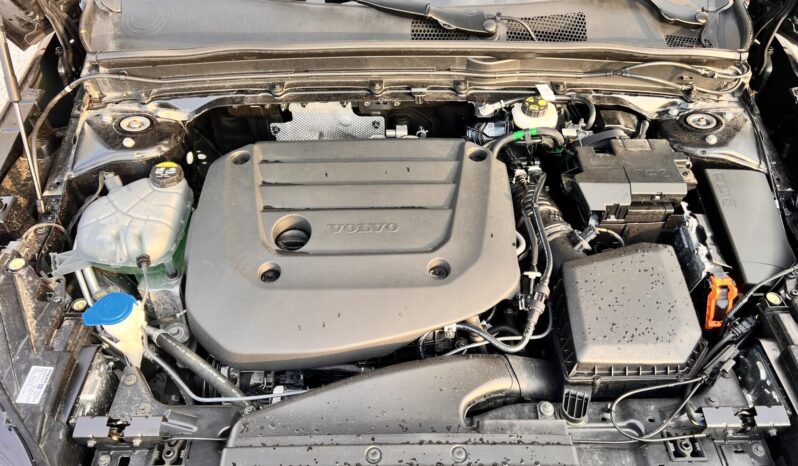 VOLVO XC40 2.0 [B3] MHEV Plus Dark Black Edition DCT Magyarországi ÁFA-s!!! 19600km! ÚJSZERŰ!!! full