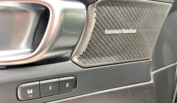 VOLVO XC40 2.0 [B3] MHEV Plus Dark DCT Magyarországi ÁFA-s!!! 17900km! ÚJSZERŰ!!! full