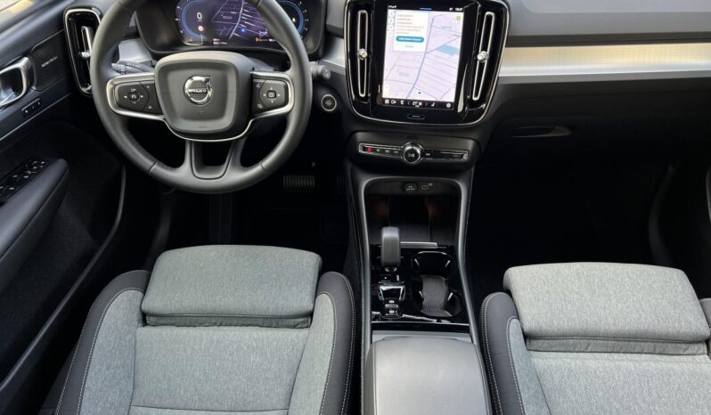 VOLVO XC40 2.0 [B3] MHEV Plus Dark Black Edition DCT Magyarországi ÁFA-s!!! 22400km! ÚJSZERŰ!!! full