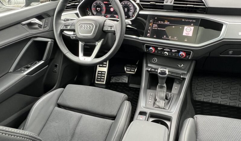 AUDI Q3 Sportback 35 TDI S line Business S-tronic 9.000km! MAGYARORSZÁGI! ÚJ AUTÓ!!! full