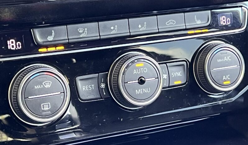 VOLKSWAGEN ARTEON 2.0 TDI SCR R-Line DSG 129.000km Nagyon szép állapotban! full