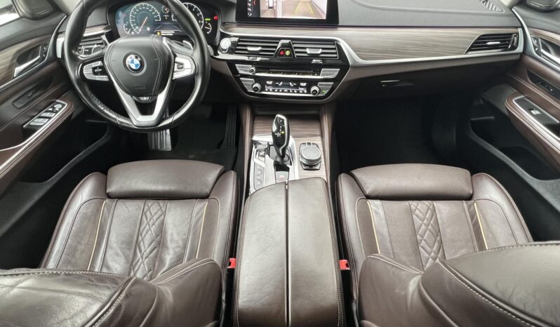 BMW 640i xDrive (Automata) Magyarországi Vezetett Szervizkönyv! LUXURY full