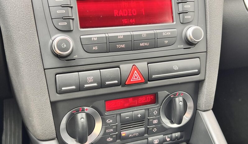 AUDI A3 1.4 TFSI Ambition 175.000km XENON DIGITKLÍMA GYÖNYÖRŰ ÁLLAPOT!!! full