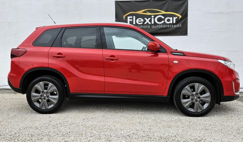 SUZUKI VITARA 1.4 GL+ NAVIGÁCIÓ – MAGYAR – 67.000KM – ÚJSZERŰ ÁLLAPOTBAN!! full
