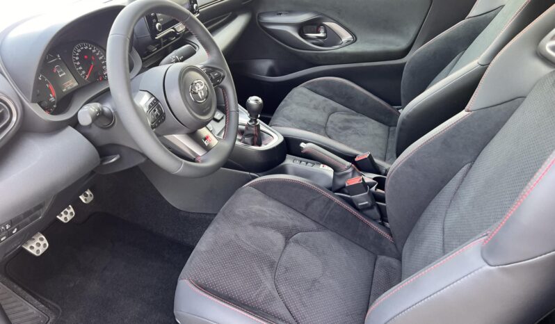 TOYOTA YARIS 1.6 VVT-i GR Sport 4WD 0km-es!!! ÚJ AUTÓ!!! full