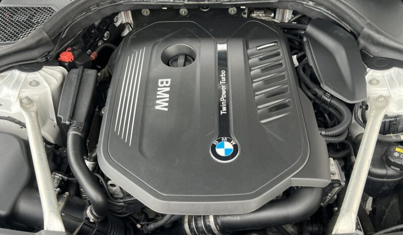 BMW 640i xDrive (Automata) Magyarországi Vezetett Szervizkönyv! LUXURY full