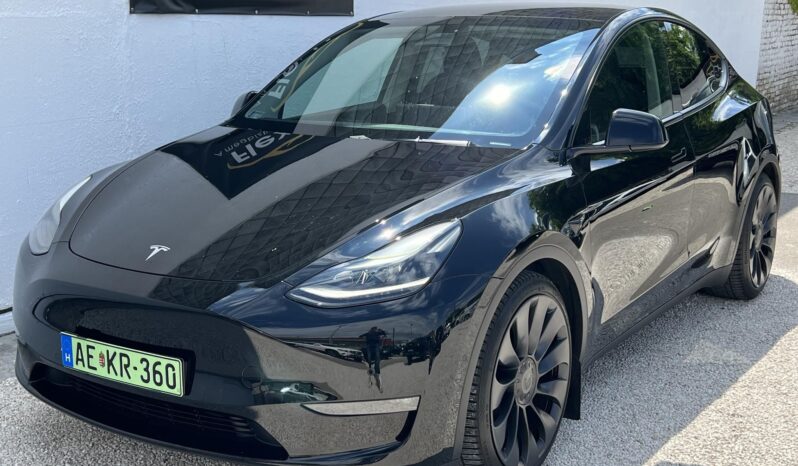 TESLA MODEL Y Performance AWD (Automata) Berlini gyártás. AMD Ryzen. Téli csomag. Sérülésmentes!