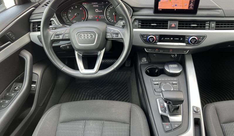 AUDI A4 Avant 2.0 TFSI Design S-tronic 84.000km Magyarországi GYÖNYÖRŰ!!! full