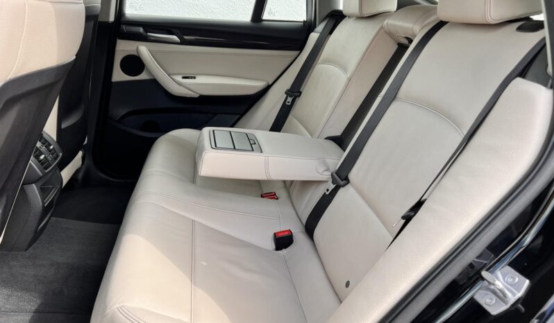 BMW X4 xDrive20d xLine (Automata) Vezetett szervizkönyv Nagyon szép állapot! full