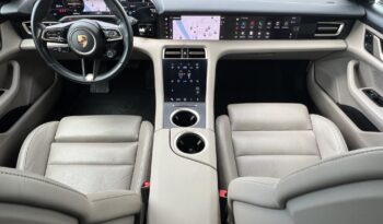PORSCHE TAYCAN 4S Cross Turismo 45.000kM!!! Panorámatető!!! 93KW!!! 570Le!!! Gravel sport!!! OFF ROAD PACK!!! full