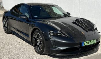 PORSCHE TAYCAN Magyarországi 1ÉV GYÁRI GARANCIÁVAL!!! Performance Plus full