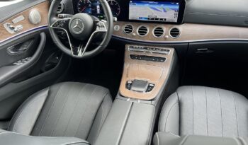 MERCEDES-BENZ E 220 d T 9G-TRONIC Mild hybrid drive Sérülésmentes! Gyári fényezés! Gyönyörű állapot! Vezetett szervizkönyv! full
