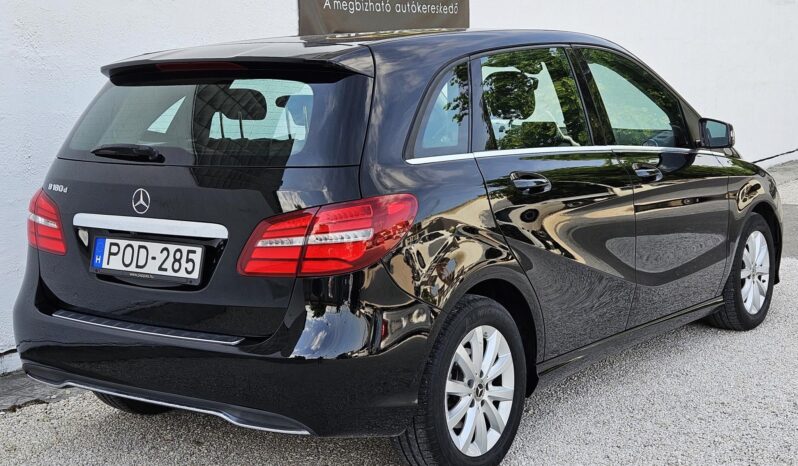 MERCEDES-BENZ B-OSZTÁLY B 180 d 7G-DCT MAGYAR – 71.000 KM – ÚJSZERŰ ÁLLAPOTBAN!! full