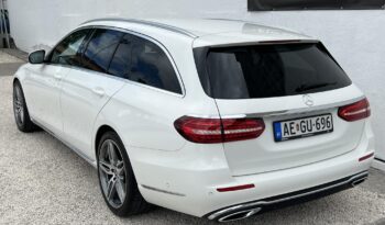 MERCEDES-BENZ E 220 d T 9G-TRONIC Mild hybrid drive Sérülésmentes! Gyári fényezés! Gyönyörű állapot! Vezetett szervizkönyv! full