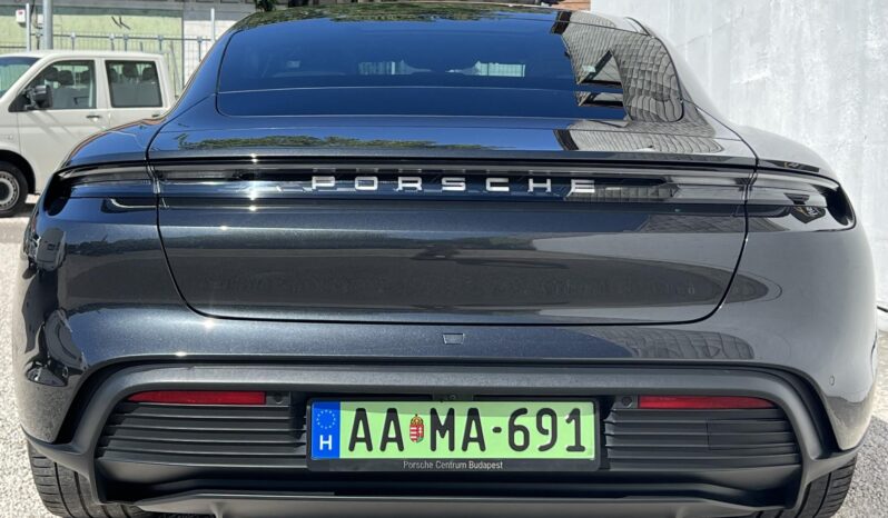 PORSCHE TAYCAN Magyarországi 1ÉV GYÁRI GARANCIÁVAL!!! Performance Plus full