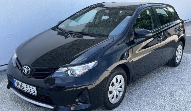 TOYOTA AURIS 1.4 D-4D Active Friss műszakival. jó állapotú! full