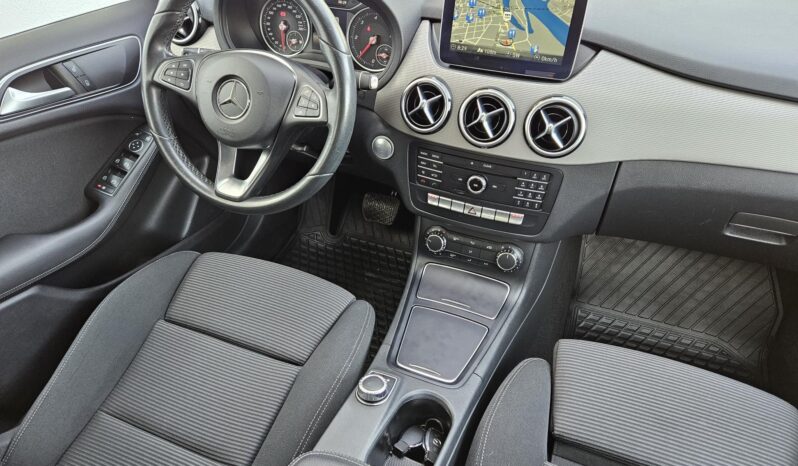 MERCEDES-BENZ B-OSZTÁLY B 180 d 7G-DCT MAGYAR – 71.000 KM – ÚJSZERŰ ÁLLAPOTBAN!! full
