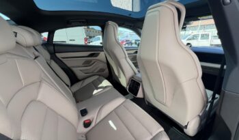 PORSCHE TAYCAN Magyarországi 1ÉV GYÁRI GARANCIÁVAL!!! Performance Plus full