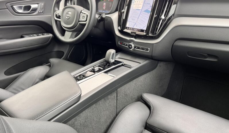 VOLVO XC60 2.0 [B4] MHEV Plus Dark AWD Geartronic Magyarországi 27%-os ÁFA-s számlával! ÚJSZERŰ!!! FACELIFT!!! full