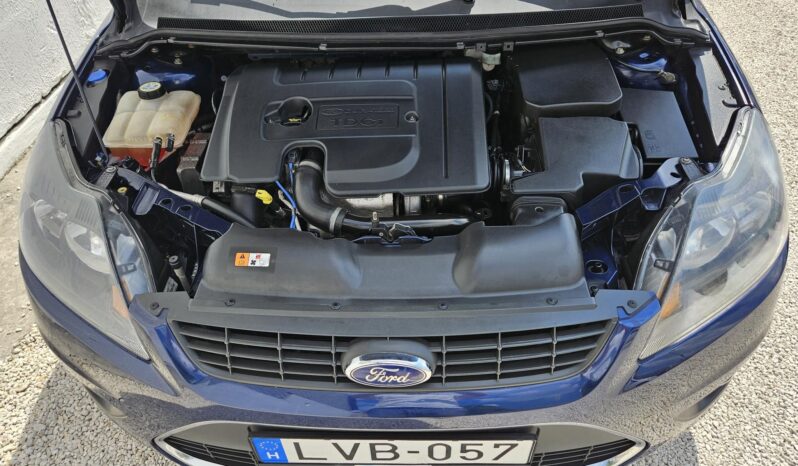 FORD FOCUS 1.6 TDCi Titanium DPF EURO5 MAGYARORSZÁGI – GYÖNYÖRŰ ÁLLAPOTBAN!! full