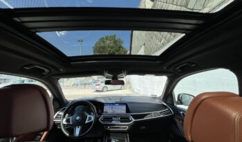 BMW X7 M50d (Automata) (6 személyes ) Vezetett szervízkönyves. gyönyörű állapot. full-full!!! full