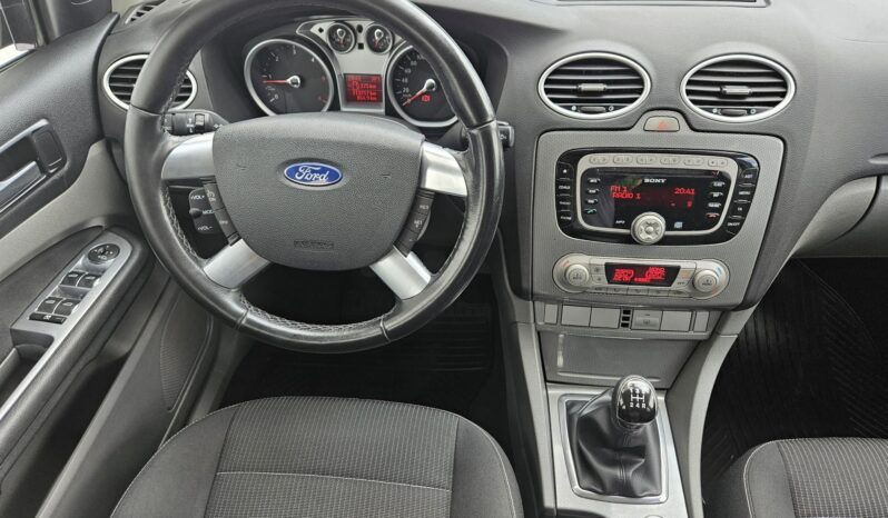 FORD FOCUS 1.6 TDCi Titanium DPF EURO5 MAGYARORSZÁGI – GYÖNYÖRŰ ÁLLAPOTBAN!! full