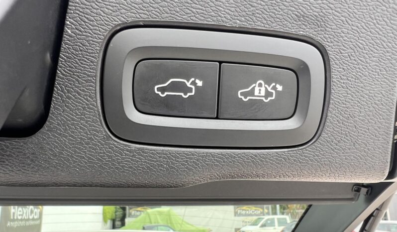 VOLVO XC60 2.0 [B4] MHEV Plus Dark AWD Geartronic Magyarországi 27%-os ÁFA-s számlával! ÚJSZERŰ!!! FACELIFT!!! full