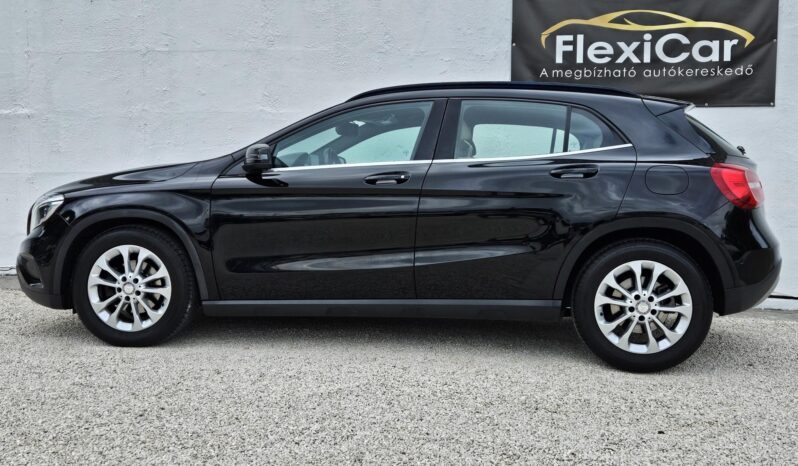MERCEDES-BENZ GLA-OSZTÁLY GLA 180 CDI d Style 7G-DCT MAGYARORSZÁGI – 88.000 KM – ÚJSZERŰ ÁLLAPOTBAN!! full