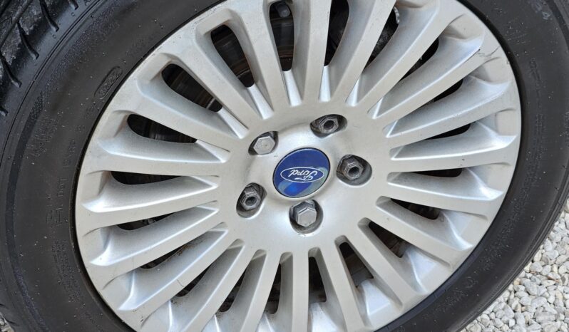 FORD FOCUS 1.6 TDCi Titanium DPF EURO5 MAGYARORSZÁGI – GYÖNYÖRŰ ÁLLAPOTBAN!! full