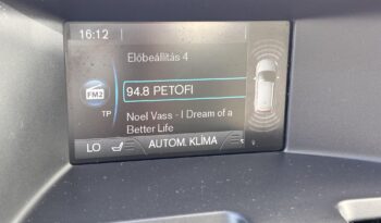 VOLVO XC60 2.4 D [D4] Momentum Geartronic AWD! Vez.sz.könyv NAGYSZERVIZ UTÁN!!! full