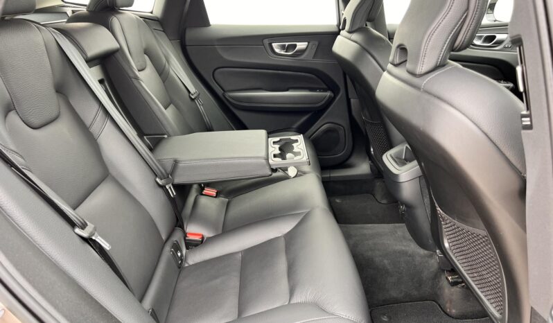 VOLVO XC60 2.0 [B4] MHEV Plus Dark AWD Geartronic Magyarországi 27%-os ÁFA-s számlával! ÚJSZERŰ!!! FACELIFT!!! full