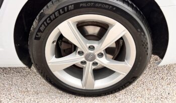 AUDI A4 Avant 40 TFSI Design S-tronic Magyarországi!!! Vezetett szervizkönyv!!! Gyöngyház fehér!!! full
