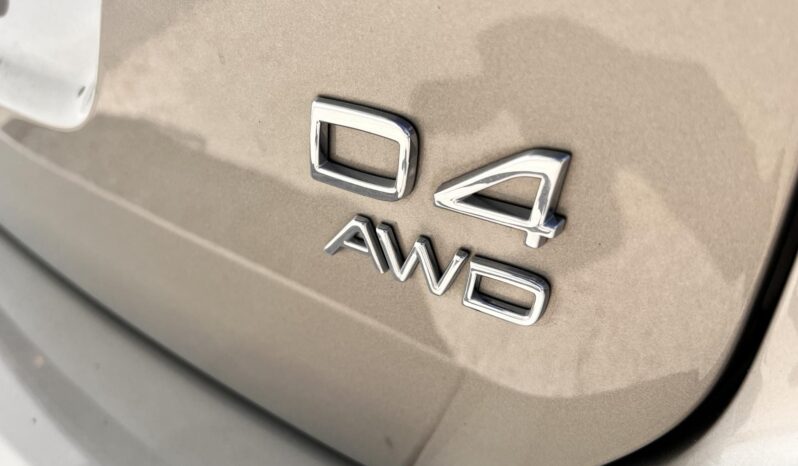 VOLVO XC60 2.4 D [D4] Momentum Geartronic AWD! Vez.sz.könyv NAGYSZERVIZ UTÁN!!! full