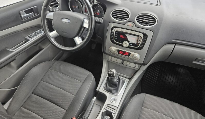 FORD FOCUS 1.6 TDCi Titanium DPF EURO5 MAGYARORSZÁGI – GYÖNYÖRŰ ÁLLAPOTBAN!! full