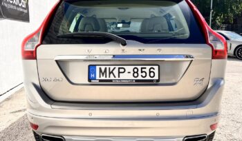 VOLVO XC60 2.4 D [D4] Momentum Geartronic AWD! Vez.sz.könyv NAGYSZERVIZ UTÁN!!! full