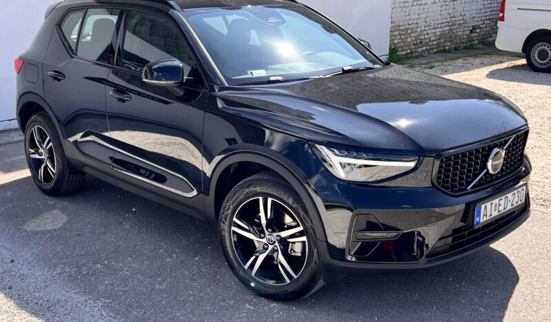 VOLVO XC40 2.0 [B3] MHEV Plus Dark Black Edition DCT Magyarországi 27% ÁFA-s számlával !!! 19600km! ÚJSZERŰ!!! full