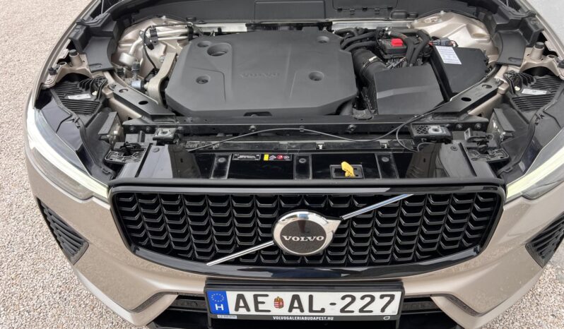 VOLVO XC60 2.0 [B4] MHEV Plus Dark AWD Geartronic Magyarországi 27%-os ÁFA-s számlával! ÚJSZERŰ!!! FACELIFT!!! full