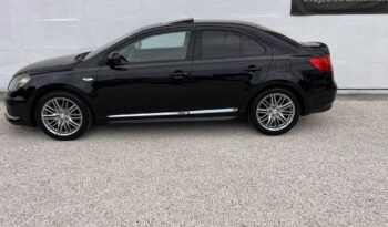 SUZUKI KIZASHI 2.4 SDLX CVT 4WD Magyarországi!!! Vezetett szervizkönyv!!! full