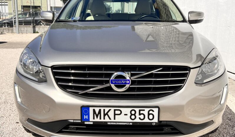 VOLVO XC60 2.4 D [D4] Momentum Geartronic AWD! Vez.sz.könyv NAGYSZERVIZ UTÁN!!! full