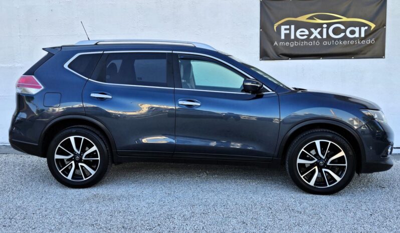 NISSAN X-TRAIL 2.0 dCi Tekna Xtronic 4×4 PANORÁMA – MAGYARORSZÁGI – 108.000 KM – ÚJSZERŰ!! full
