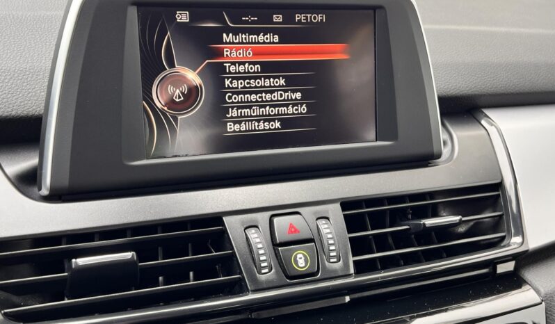 BMW 218i Advantage Gyönyörű állapot!!! full