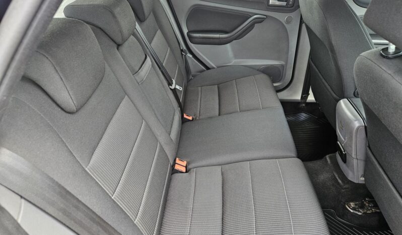 FORD FOCUS 1.6 TDCi Titanium DPF EURO5 MAGYARORSZÁGI – GYÖNYÖRŰ ÁLLAPOTBAN!! full