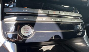 JAGUAR XE 2.0 l4D Prestige (Automata) Magyarországi. gyönyörű állapot. végig vezetett szervizkönyv! full